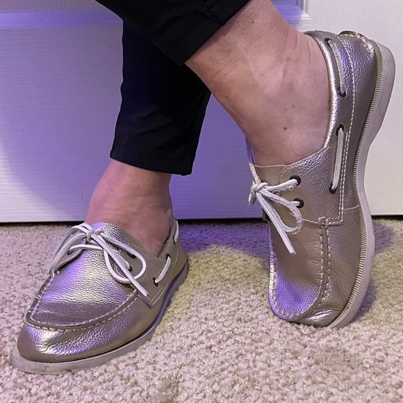 Sperry Top Sider Silver Metallic Boat Shoes - Picture 3 of 9